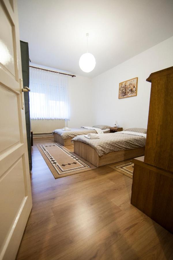 Apartman Kuca 150 Mala Subotica Esterno foto