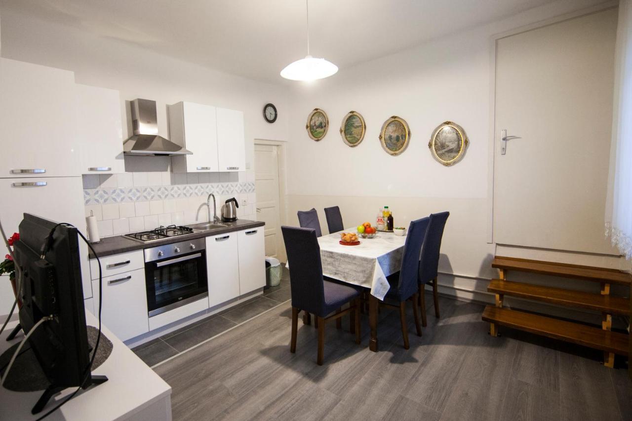Apartman Kuca 150 Mala Subotica Esterno foto