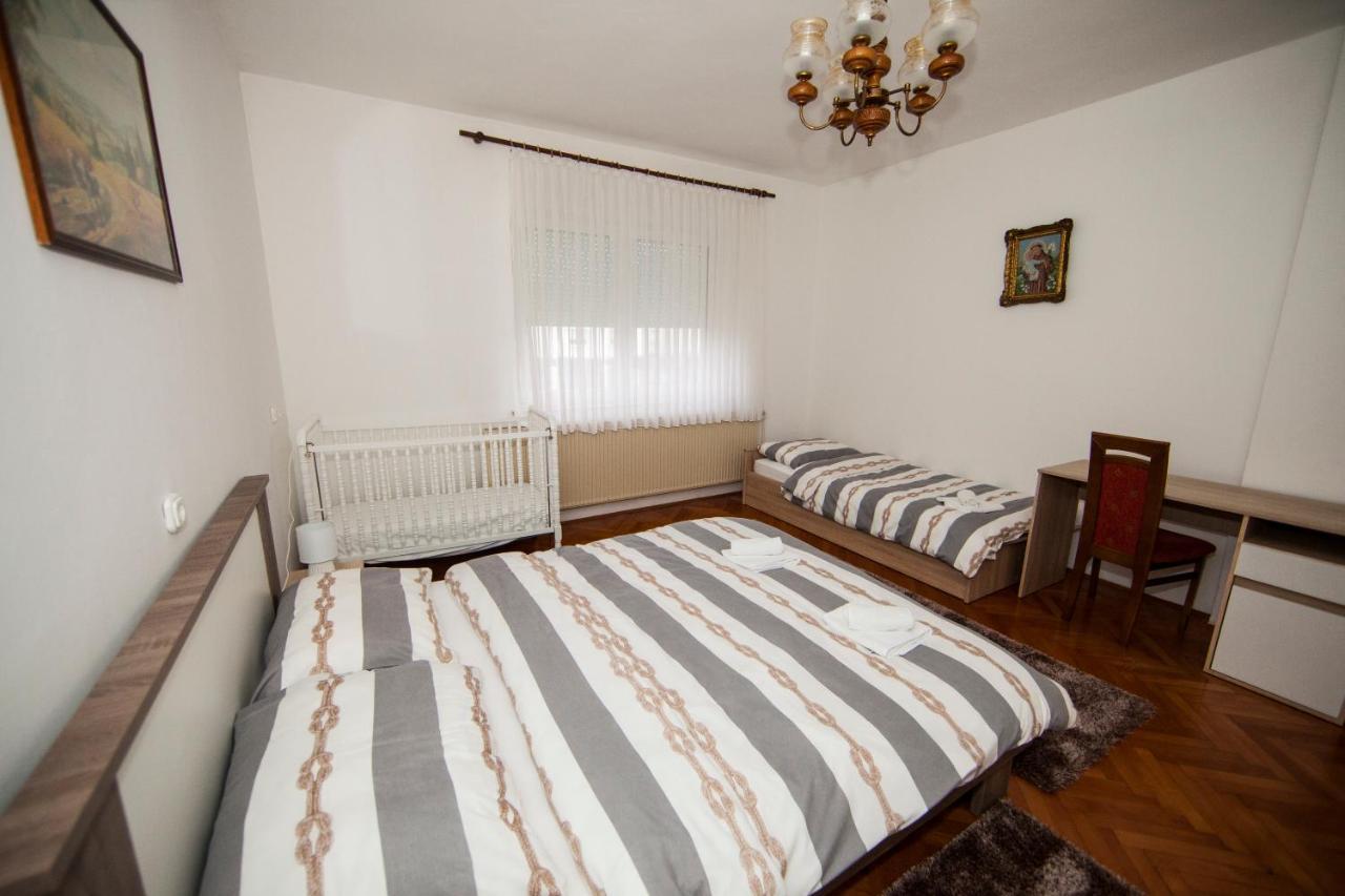 Apartman Kuca 150 Mala Subotica Esterno foto